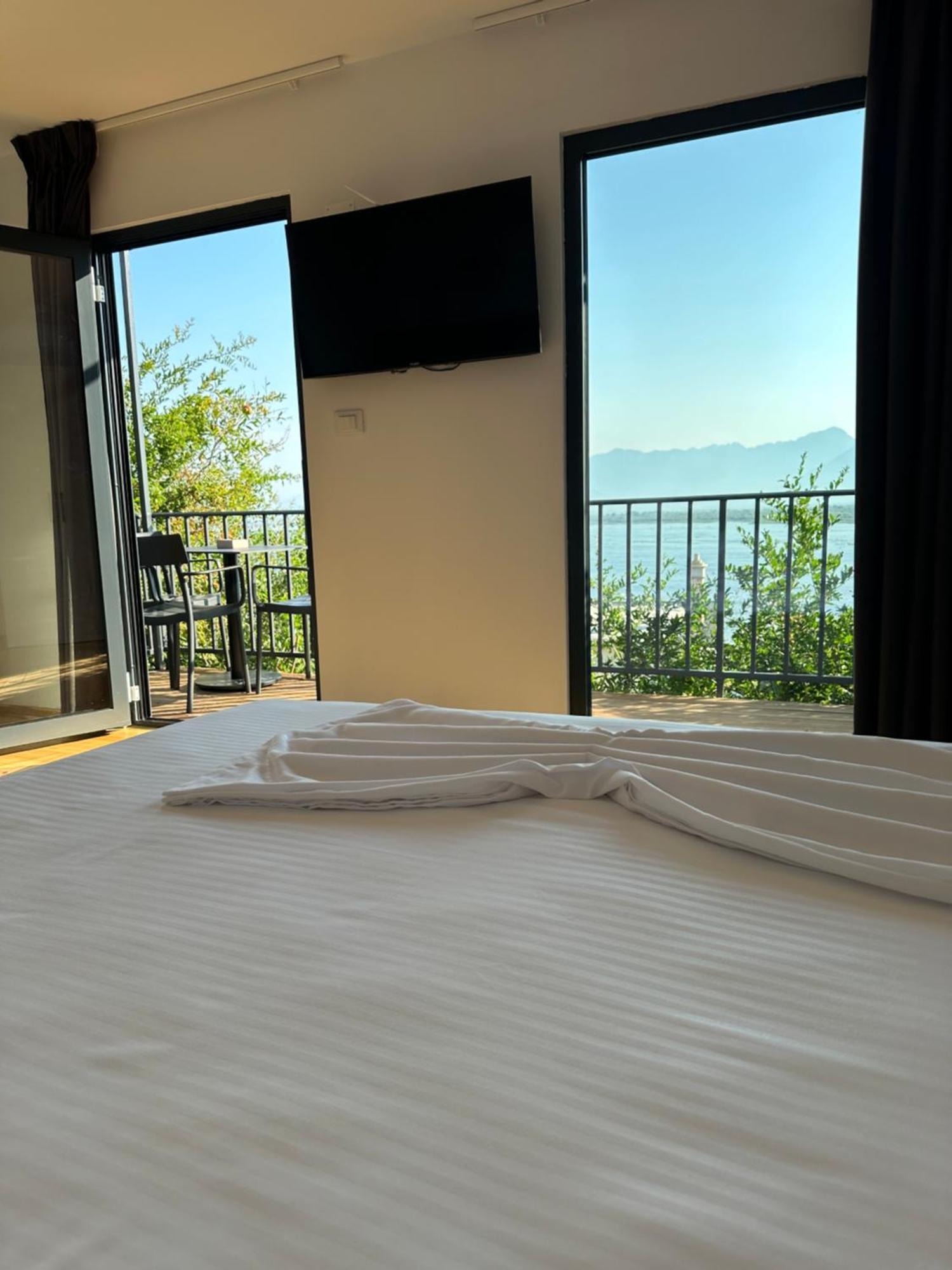 Lake Escape Villa Shiroke Shkodër Екстериор снимка